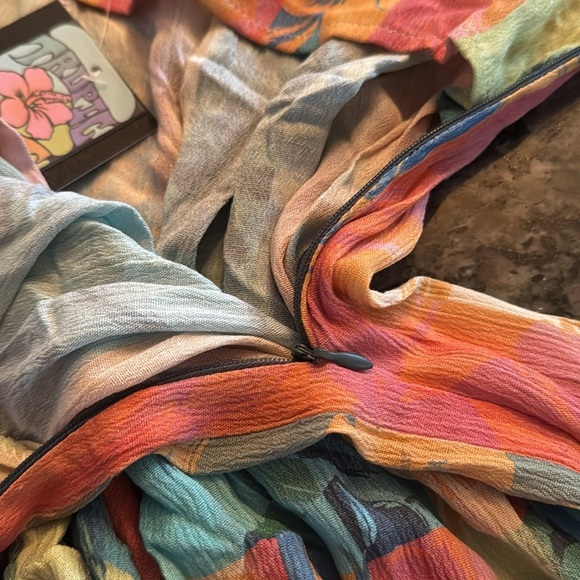 O’neill tropical heart flowy Women's Shorts NWT 27 - Picture 7 of 10